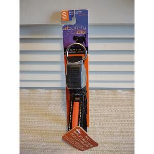 Safety Glo size small 10" - 14" Glow Solar and USB Rechargeable LED Collar NWT